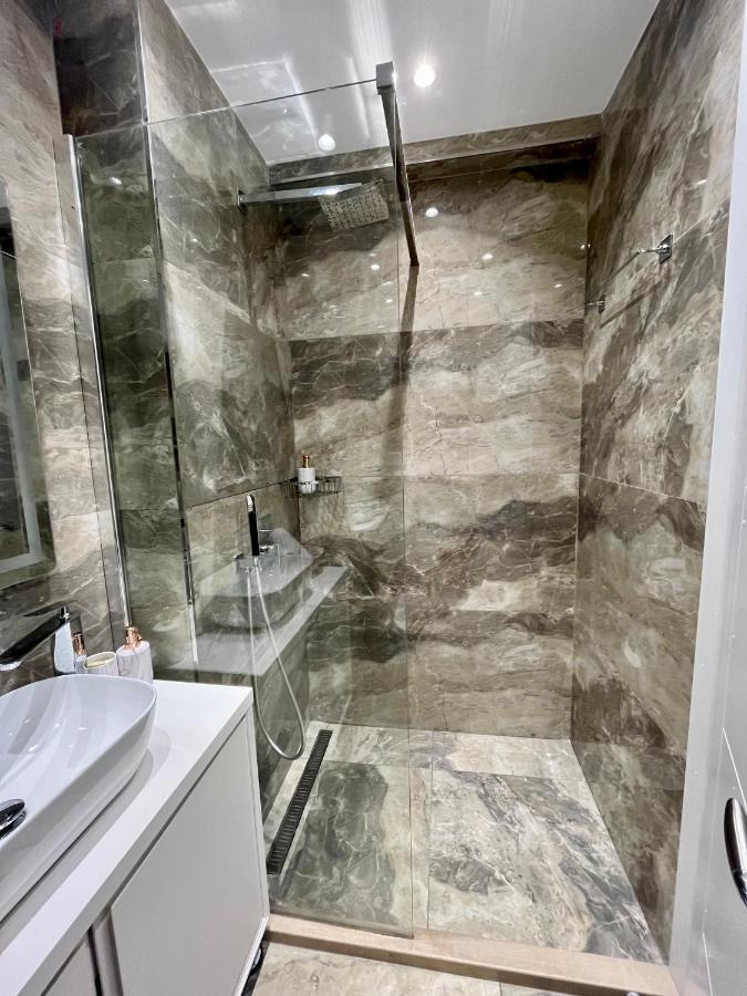 Apartament Adriatic Treasure Apt, Luxury & Beachfront - By Beta Premium Golem (Tirana)