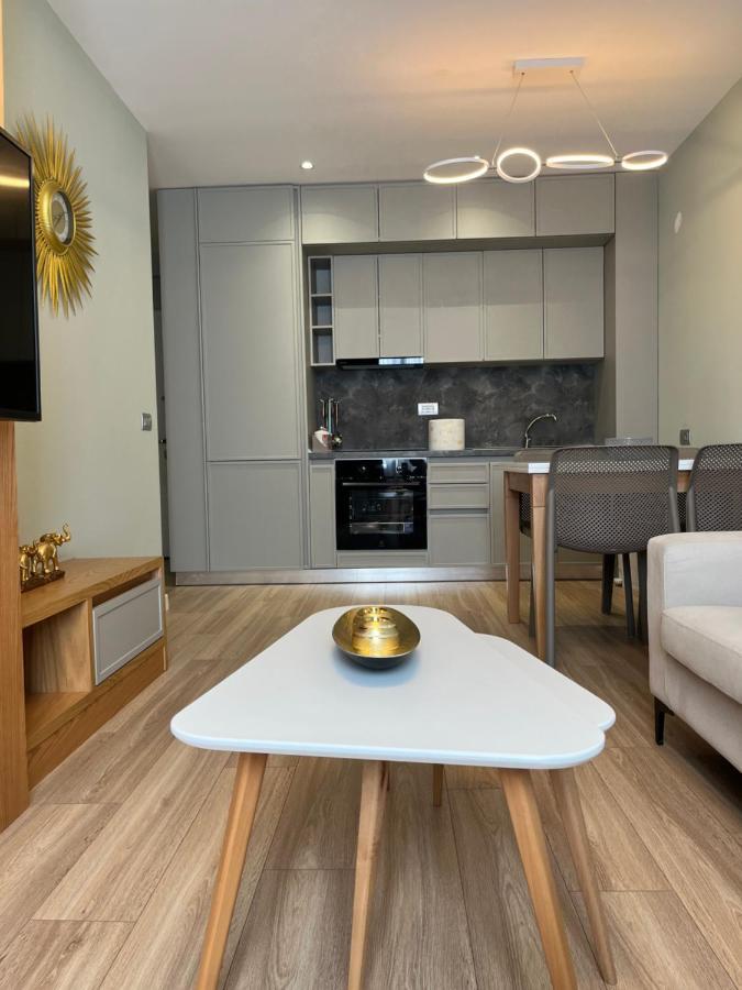 Adriatic Treasure Apt, Luxury & Beachfront - By Beta Premium *
